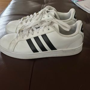 Adidas 3 stripes, cloud foam memory footbed